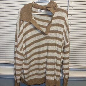Brown & white sweater